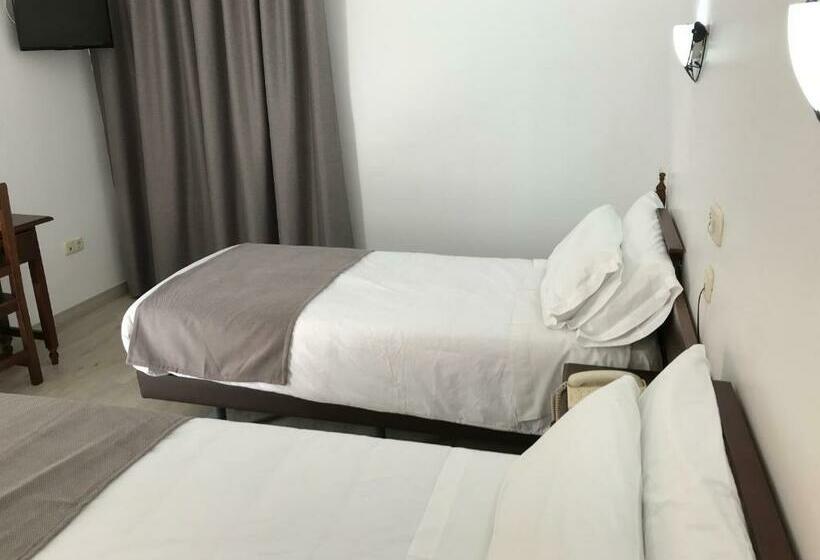 标准间, Restaurante Santa Cruz