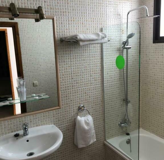 标准间, Restaurante Santa Cruz