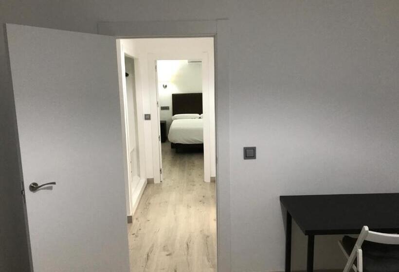 家庭间, Restaurante Santa Cruz