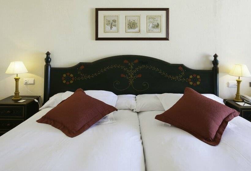 غرفة سوبيريور مطلة على الجبل, Vincci Selección Rumaykiyya