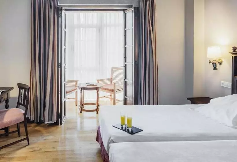 Basic-huone, Parador De Ferrol
