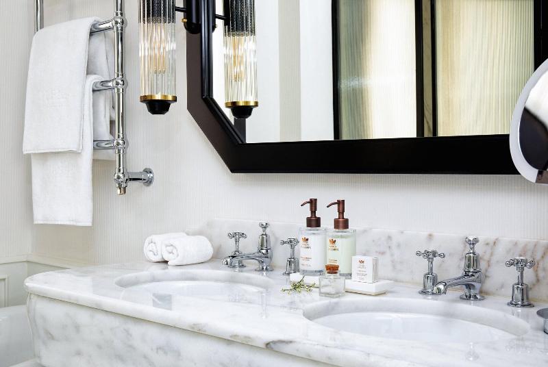 اتاق لوکس, Bless Hotel Madrid