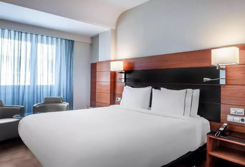 اتاق استاندارد با تخت بزرگ, Ac Hotel Carlton Madrid By Marriott