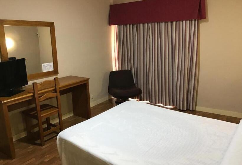 חדר סטנדרט יחיד, Anfora