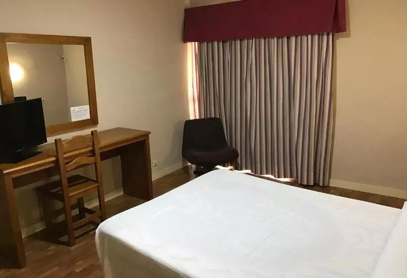 Habitación Estándar Individual, Anfora