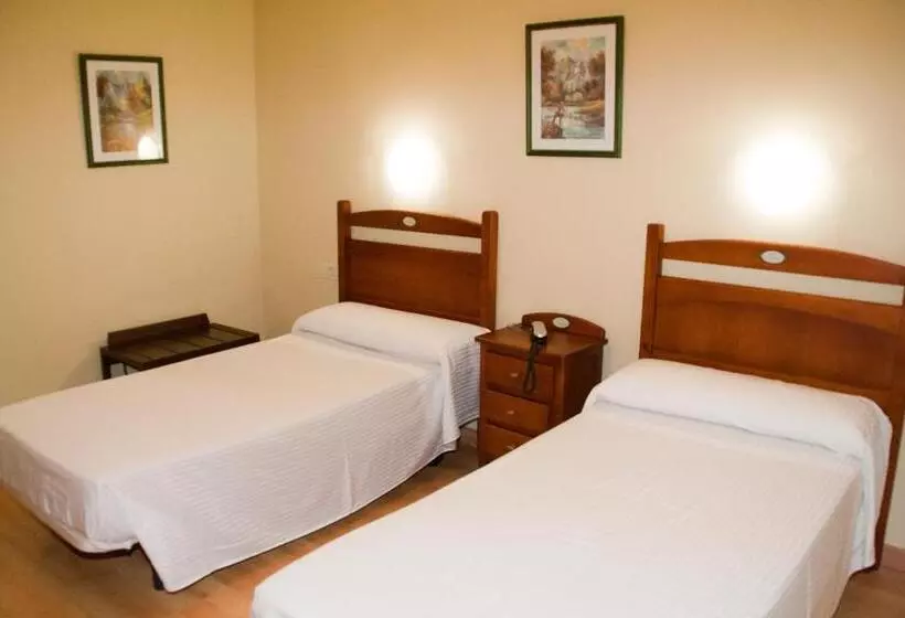 Habitación Estándar, Anfora