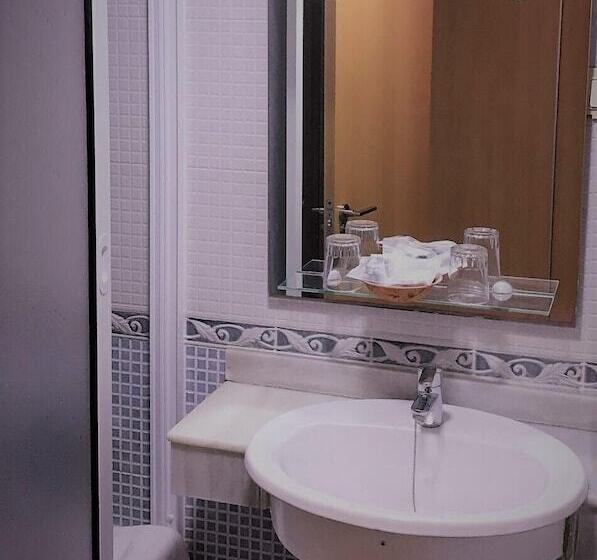 חדר סטנדרט, Anfora