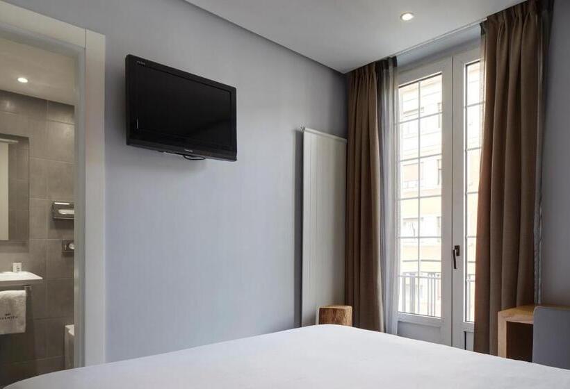 스탠다드 룸, Avenida