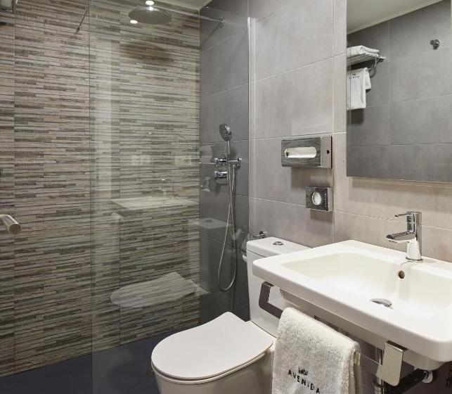 스탠다드 싱글 룸, Avenida