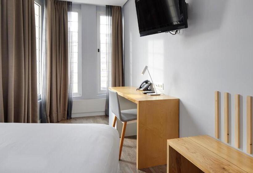 스탠다드 룸, Avenida