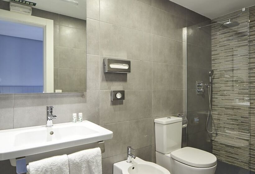 스탠다드 룸, Avenida