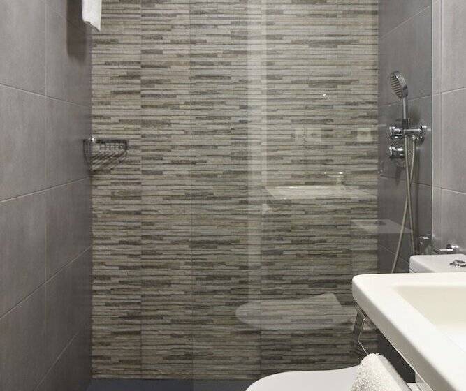 스탠다드 싱글 룸, Avenida