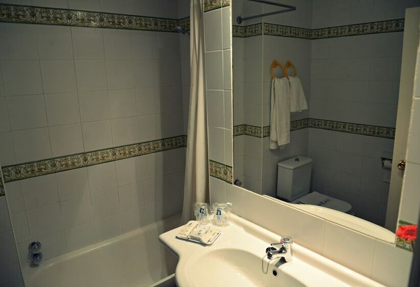 חדר סטנדרט, Baztan