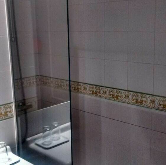 חדר סטנדרט, Baztan