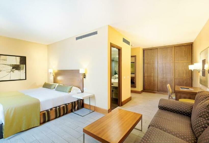 חדר סופריור, Bull Astoria