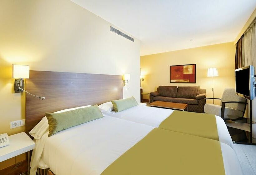 חדר סופריור, Bull Astoria