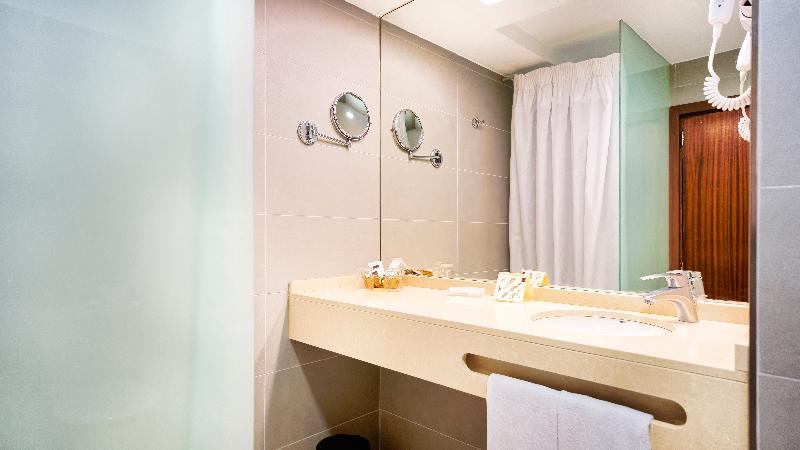 חדר סטנדרט יחיד, Bull Astoria