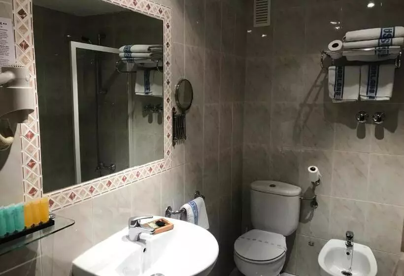 3 Bett Standardzimmer Balkon, Casa Morlans 3000