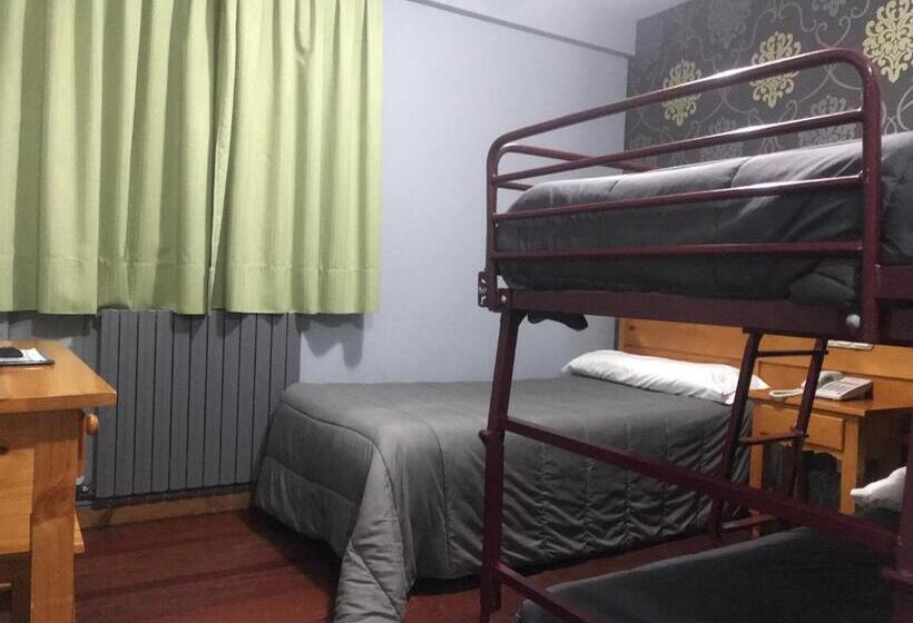 חדר משפחתי, Casa Morlans 3000