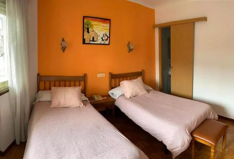 Habitación Estándar, España