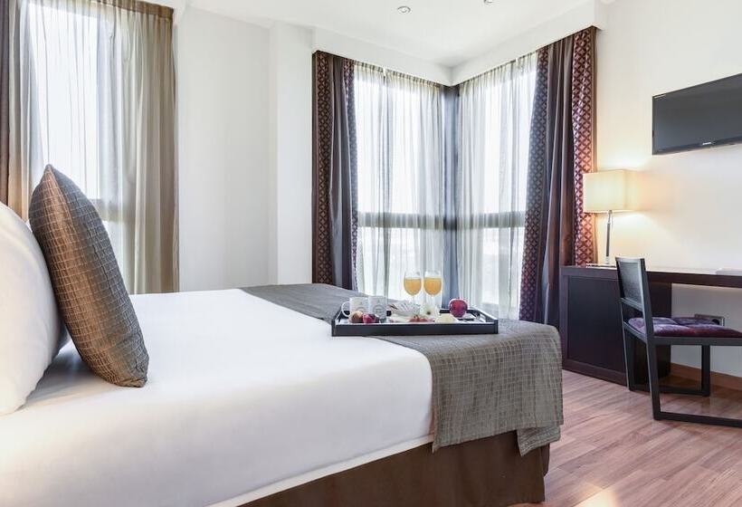 Junior Suite, Exe Auriense