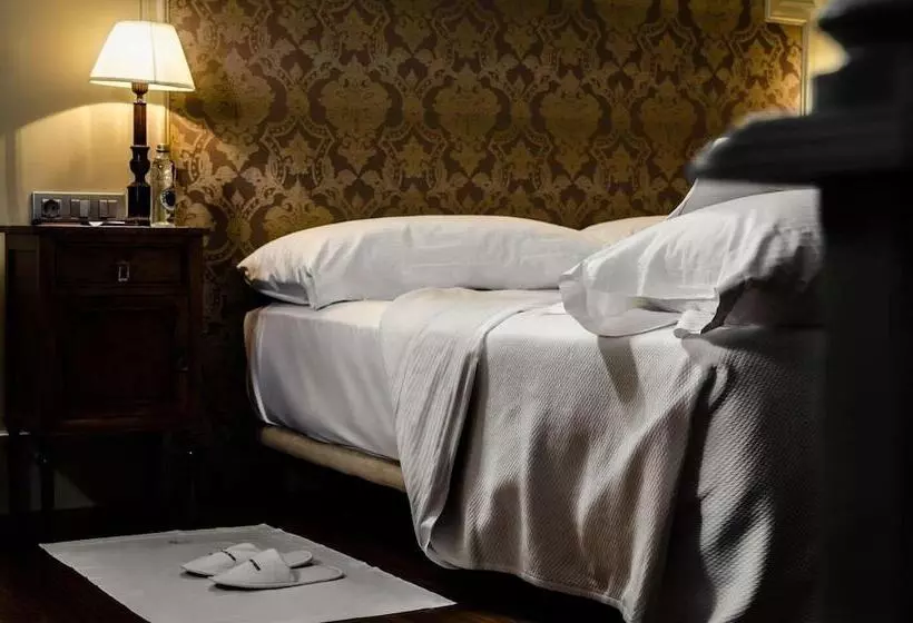 اتاق لوکس, Gran Hotel La Perla
