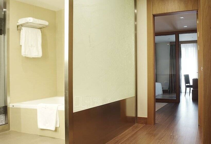 주니어 스위트, Gran Hotel La Perla