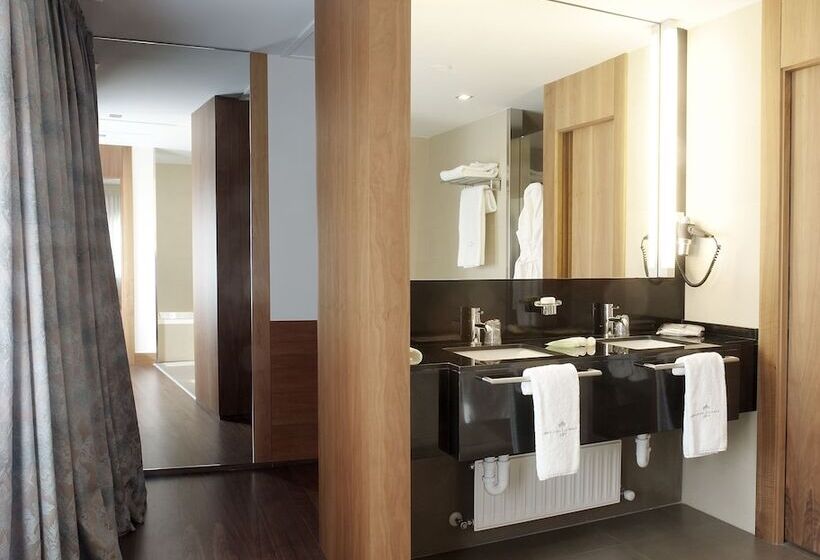 스위트, Gran Hotel La Perla