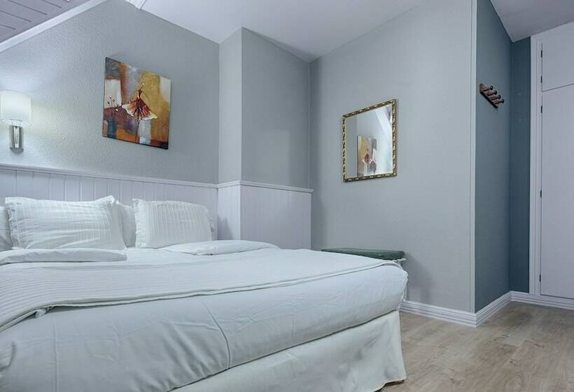 اتاق خانوادگی, Ribaeta