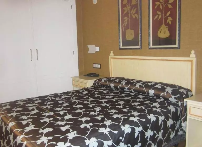 Standardzimmer, Irubide
