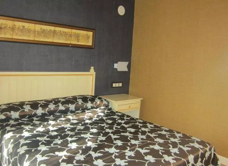 Standardzimmer, Irubide