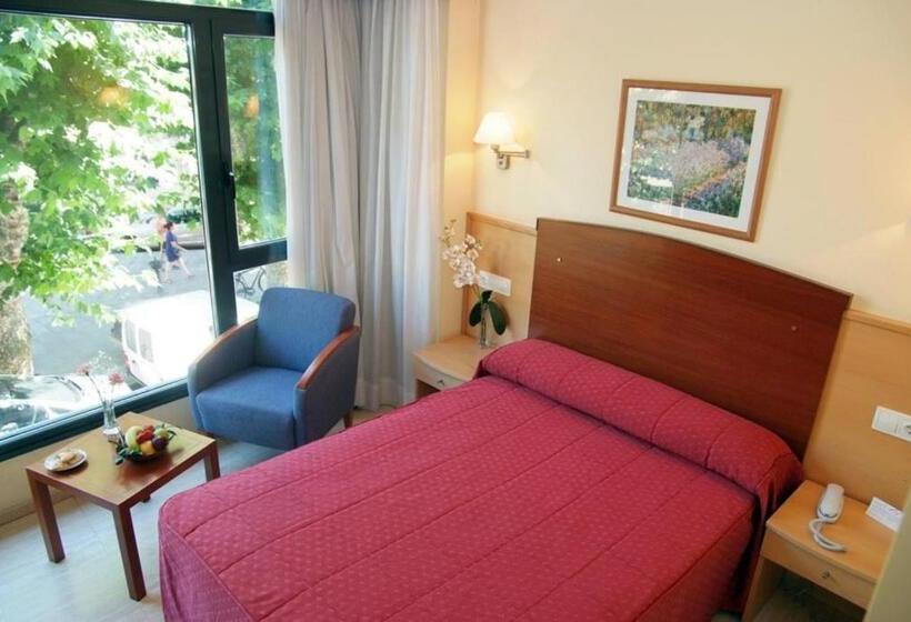 חדר סטנדרט יחיד, La Noyesa  Superior