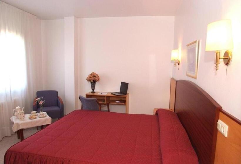 חדר סטנדרט, La Noyesa  Superior