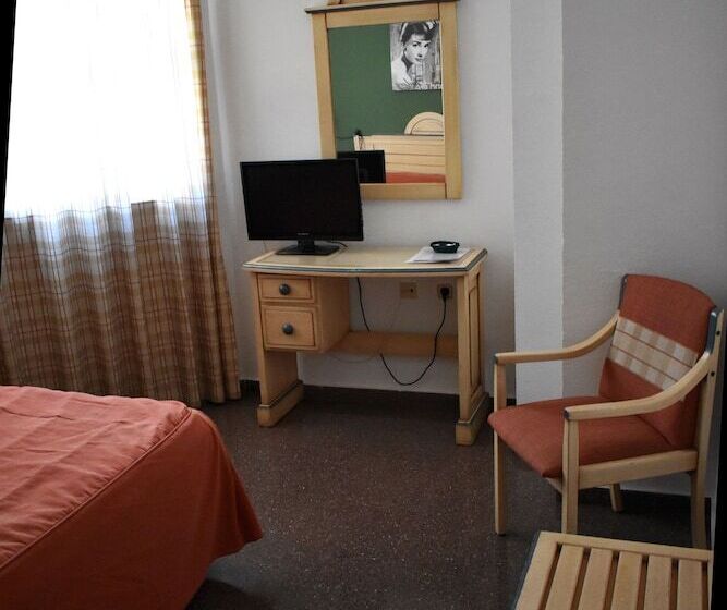 غرفة قياسية, Los Bartolos