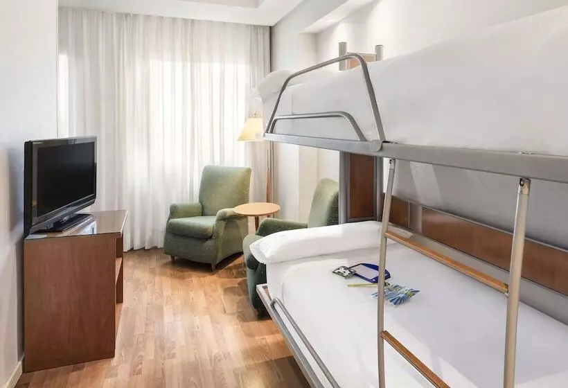 اتاق خانوادگی, Madrid Chamartín Affiliated By Meliá