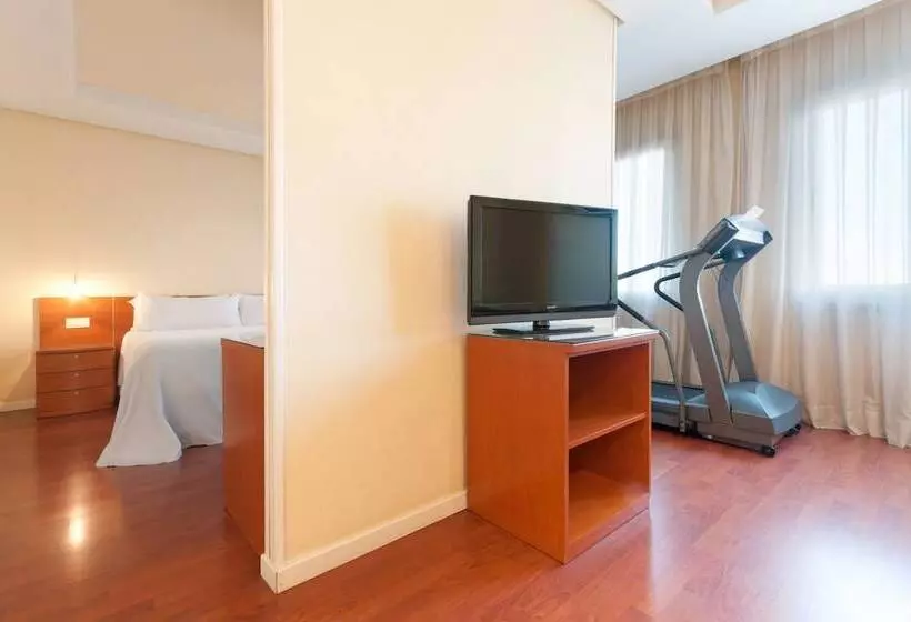 اتاق پرمیوم, Madrid Chamartín Affiliated By Meliá