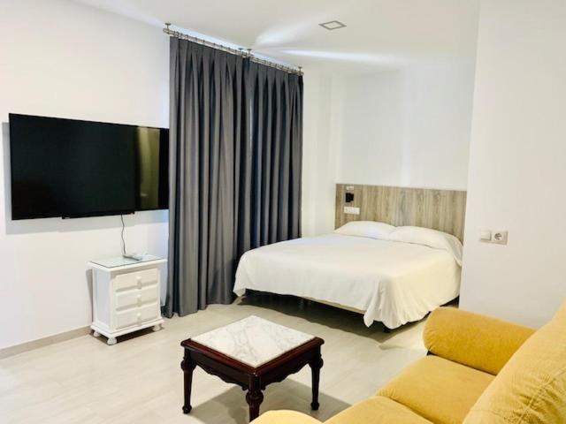 استودیوی استاندارد, Madrid Rio