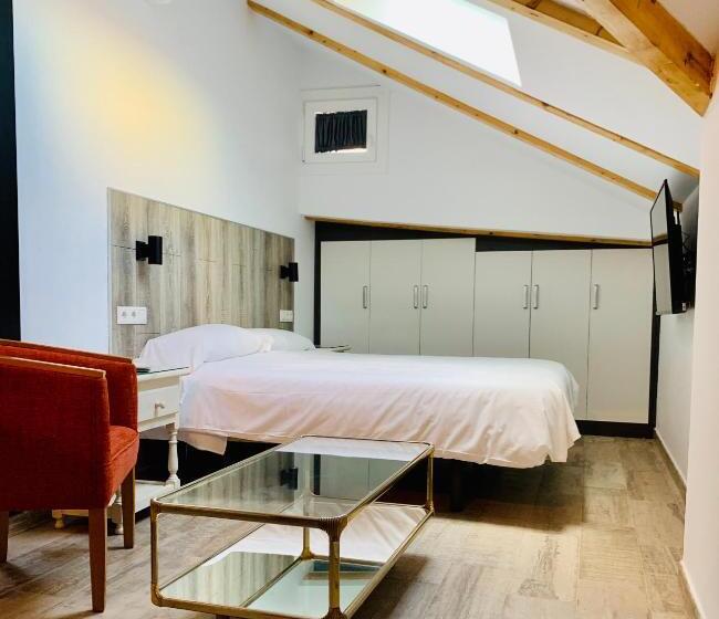 استودیوی استاندارد, Madrid Rio