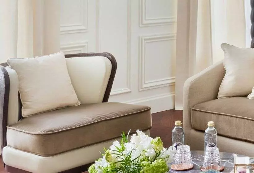 سوییت جونیور, Mandarin Oriental Ritz, Madrid