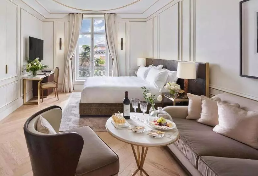 سوئیت جونیور پریمیوم, Mandarin Oriental Ritz, Madrid