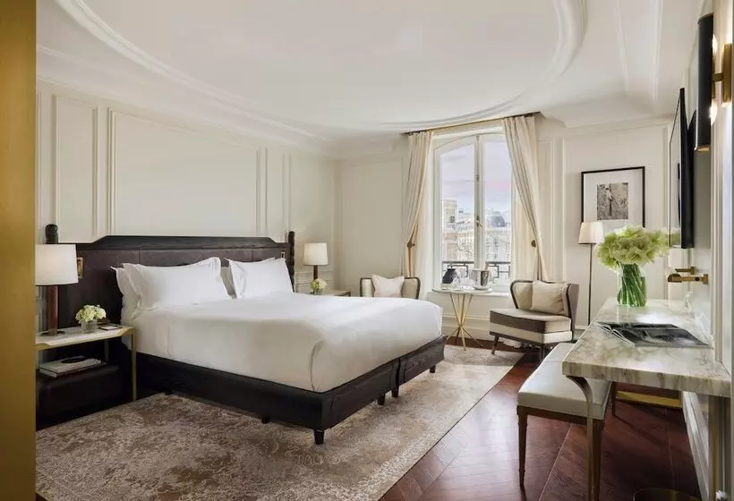 اتاق لوکس با چشم‌انداز باغ, Mandarin Oriental Ritz, Madrid