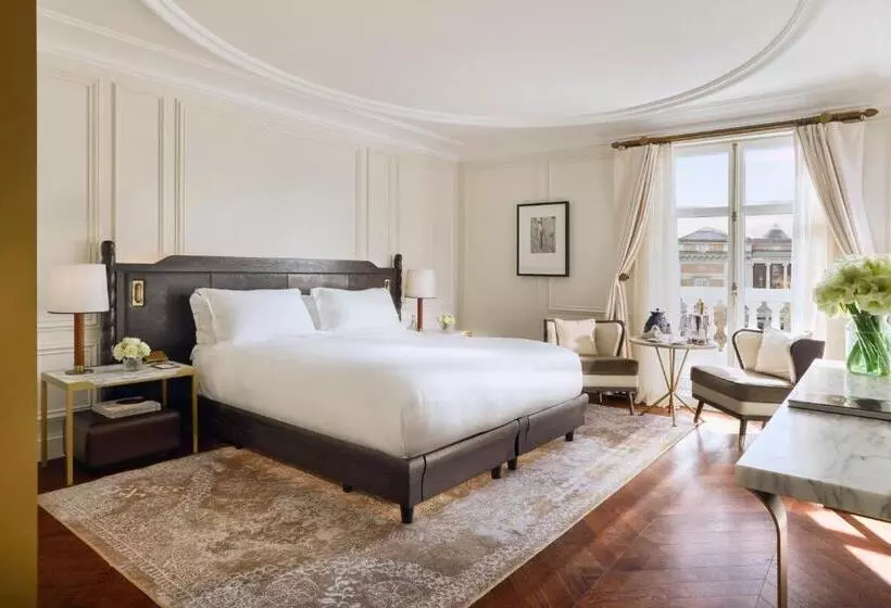اتاق دلوکس با تخت کینگ و چشم‌انداز, Mandarin Oriental Ritz, Madrid