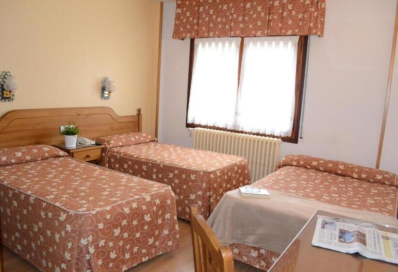 Номер Стандарт Трехместный, Mi Casa