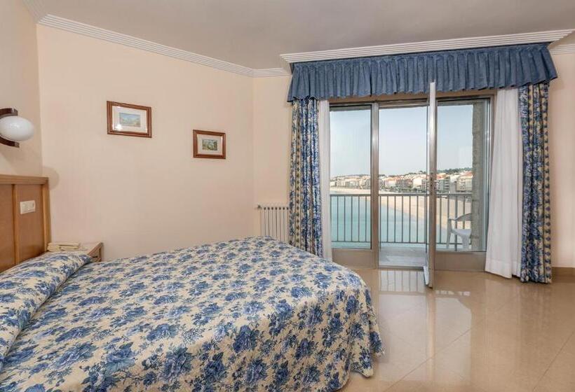 חדר דלוקס עם מרפסת נוף לים, Minso