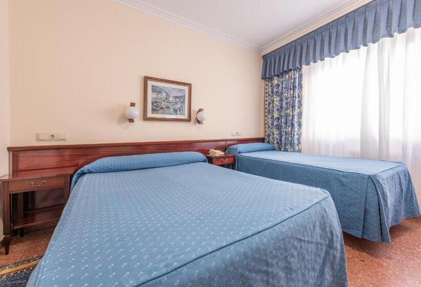 标准三人间, Minso