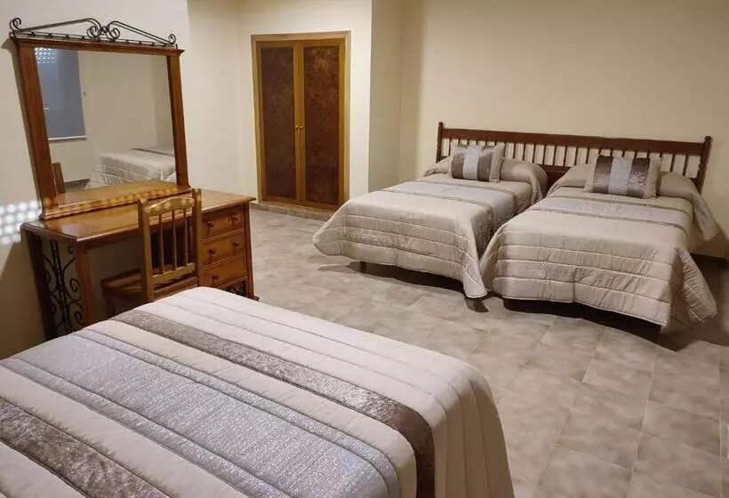 Chambre Triple Standard, Novo