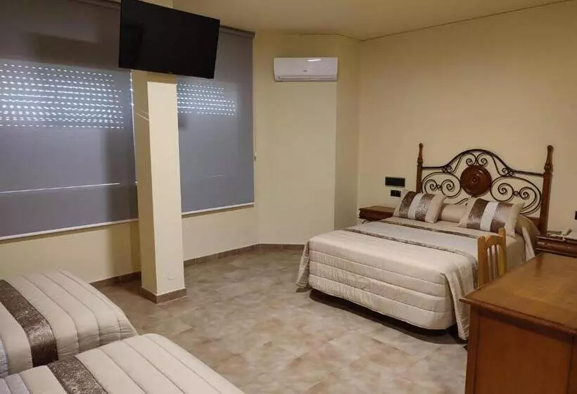 Chambre Quadruple Standard, Novo