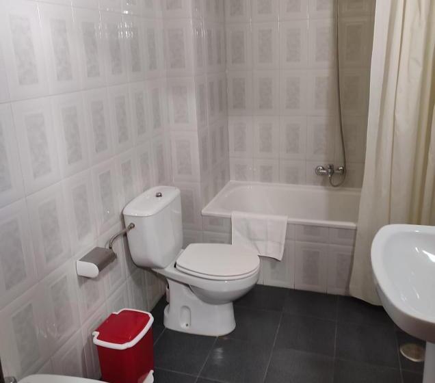 غرفة قياسية رباعية, Novo