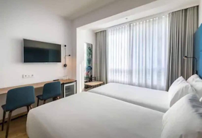 スーペリアールーム, Occidental Vigo