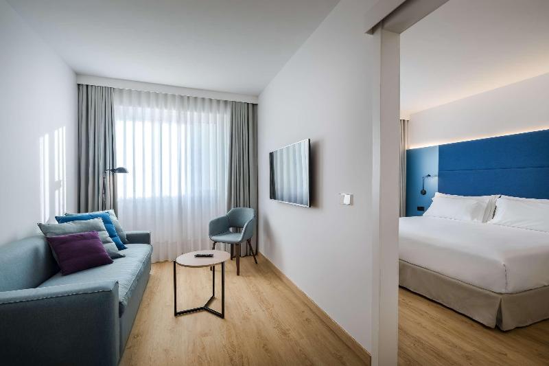 プレミアムルーム, Occidental Vigo